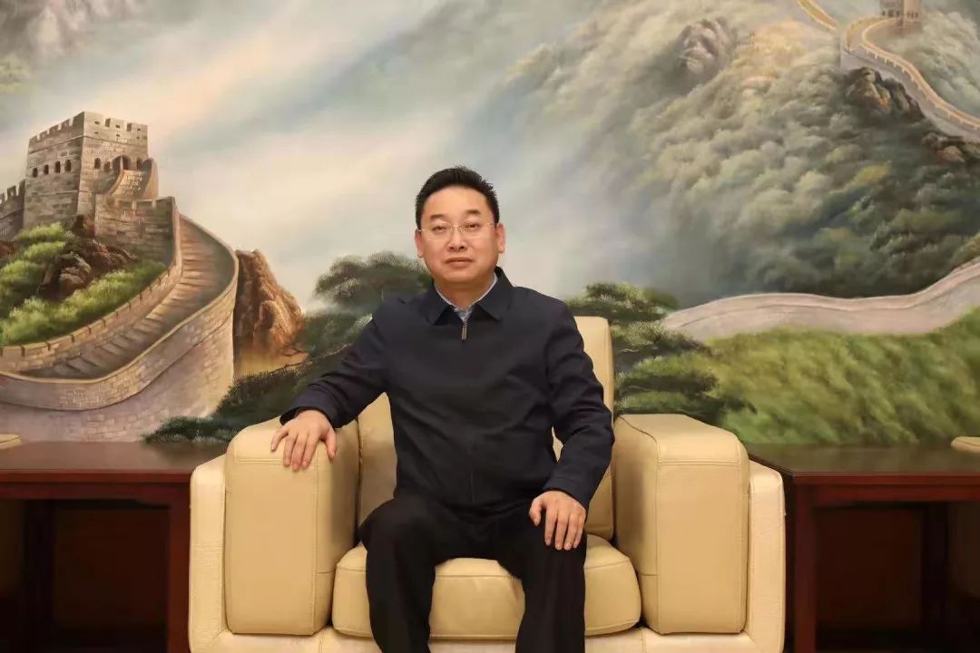 还有罗春来捐款3000元,周雪平2000元,黄小明2000元,黄胜华,桂冉,易